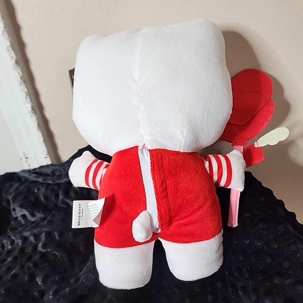 Hello Kitty Valentine's Gemmy Animated Plush Side Stepper. Musical - Picture 4 of 6
